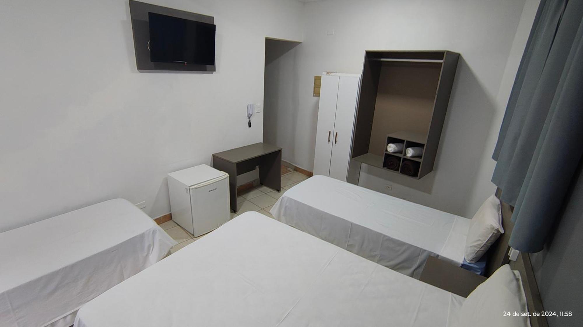 Santos Hotel Экстерьер фото
